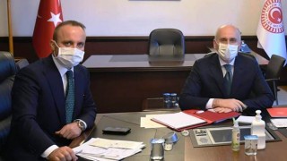 AK Parti’li Turan ile Bakan Karaismailoğlu, Çanakkale’yi konuştu