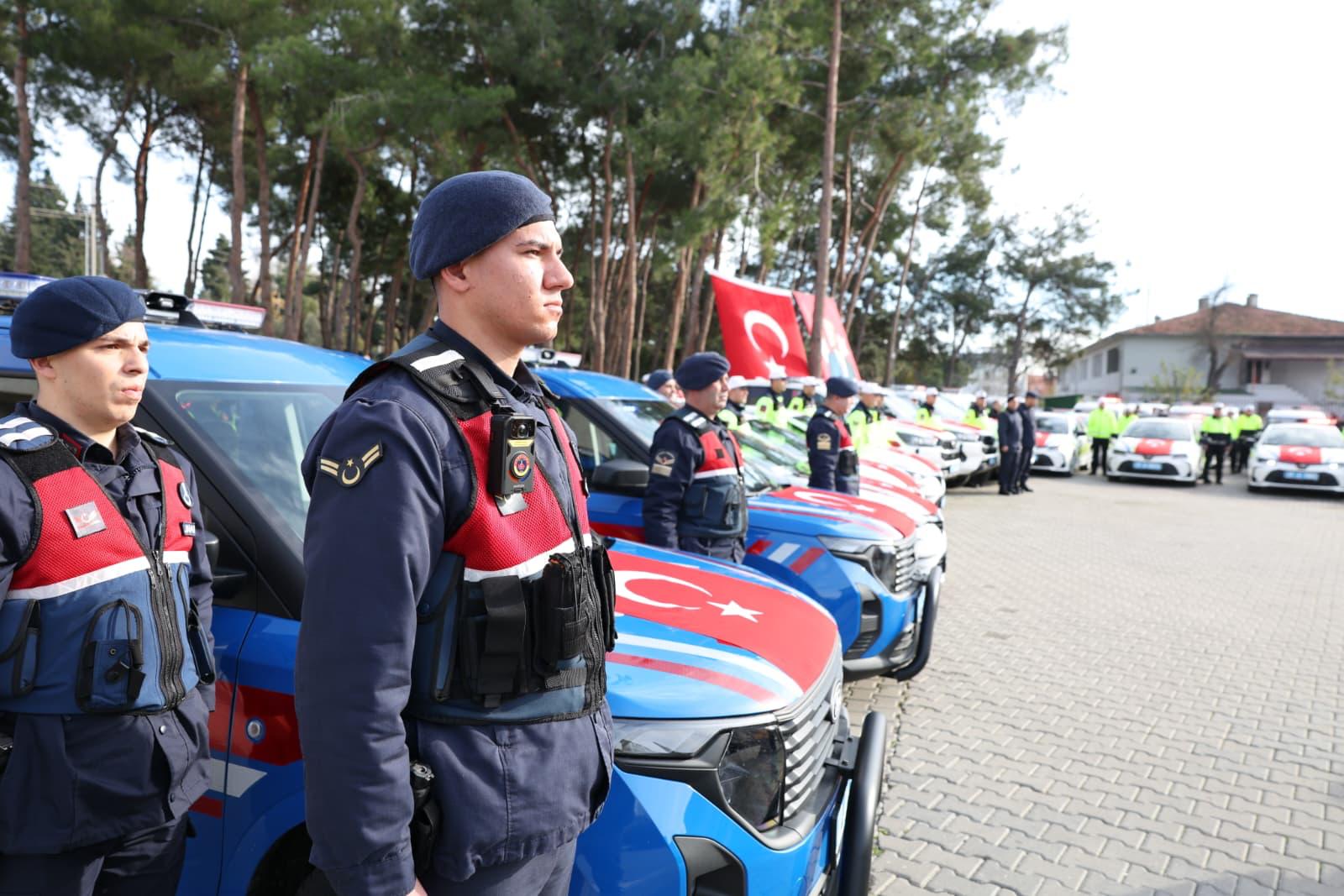 Yeni araçlar için tören düzenlendi (2) - Fotoğraf: Çanakkale Valiliği / X