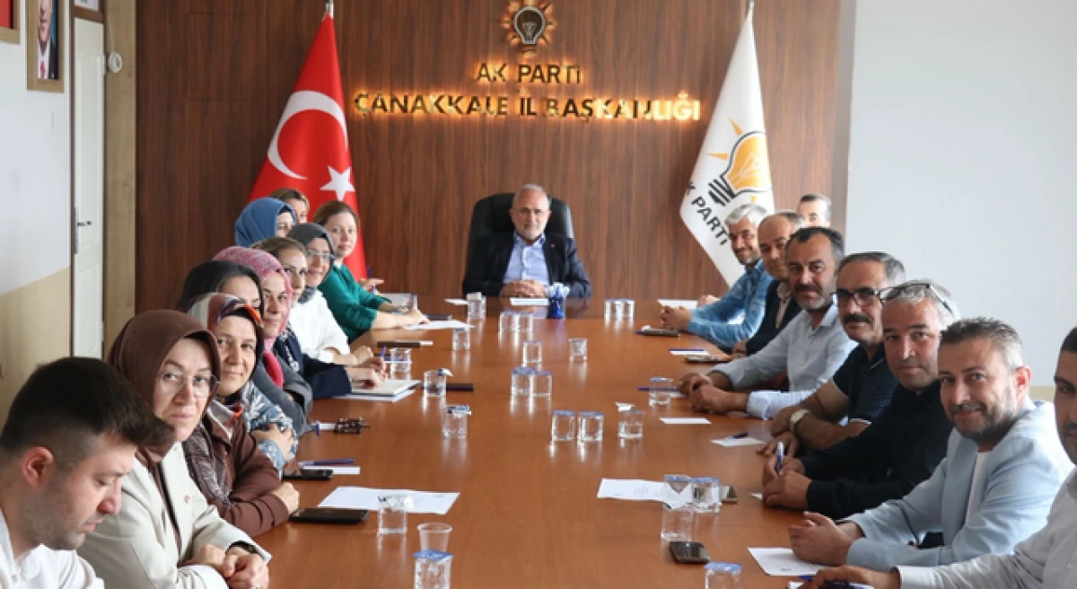 AK Parti: “Çanakkale’nin geleceği adına yapılacak çalışmaları değerlendirdik”