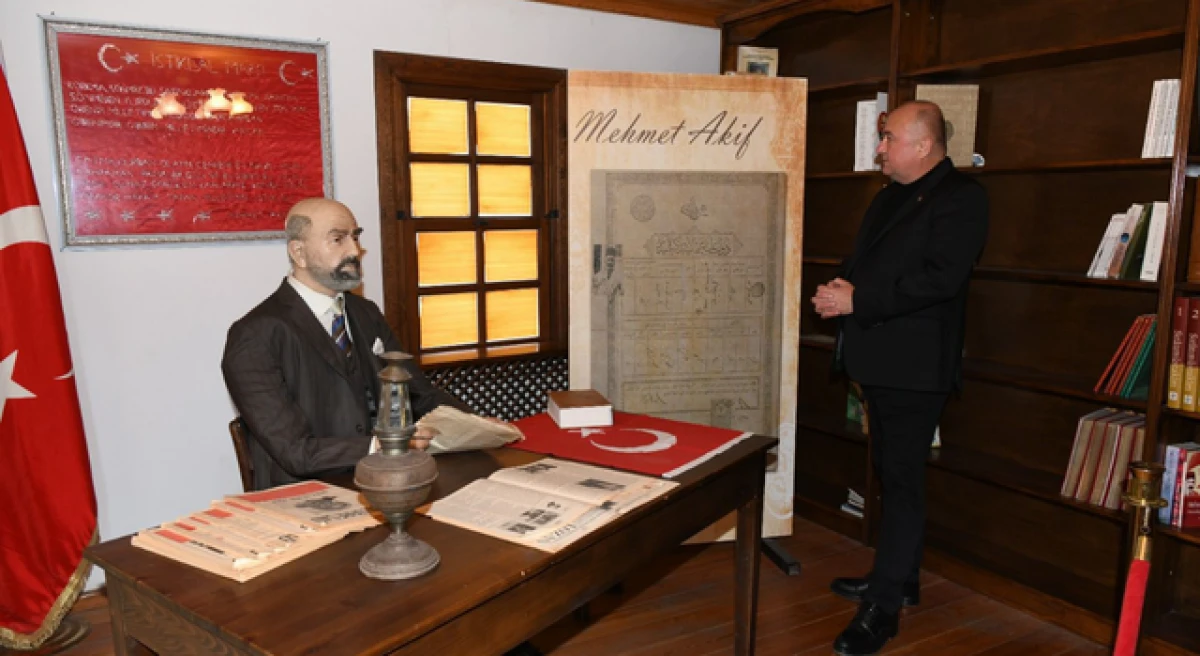 Ayhan Gider: &ldquo;İstiklal ruhu, b&uuml;y&uuml;k T&uuml;rkiye&rsquo;nin teminatıdır&rdquo;