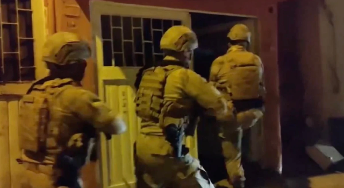 Bakan Yerlikaya duyurdu: &Ccedil;anakkale merkezli operasyonlarda zehir tacirlerine b&uuml;y&uuml;k darbe!