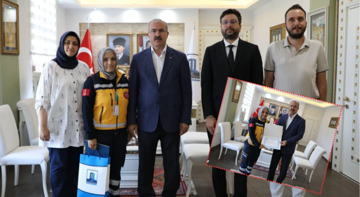 Çanakkale 21 günlük bebeğin hayatının kurtarılmasını sağlayan tıbbi teknisyene ödül