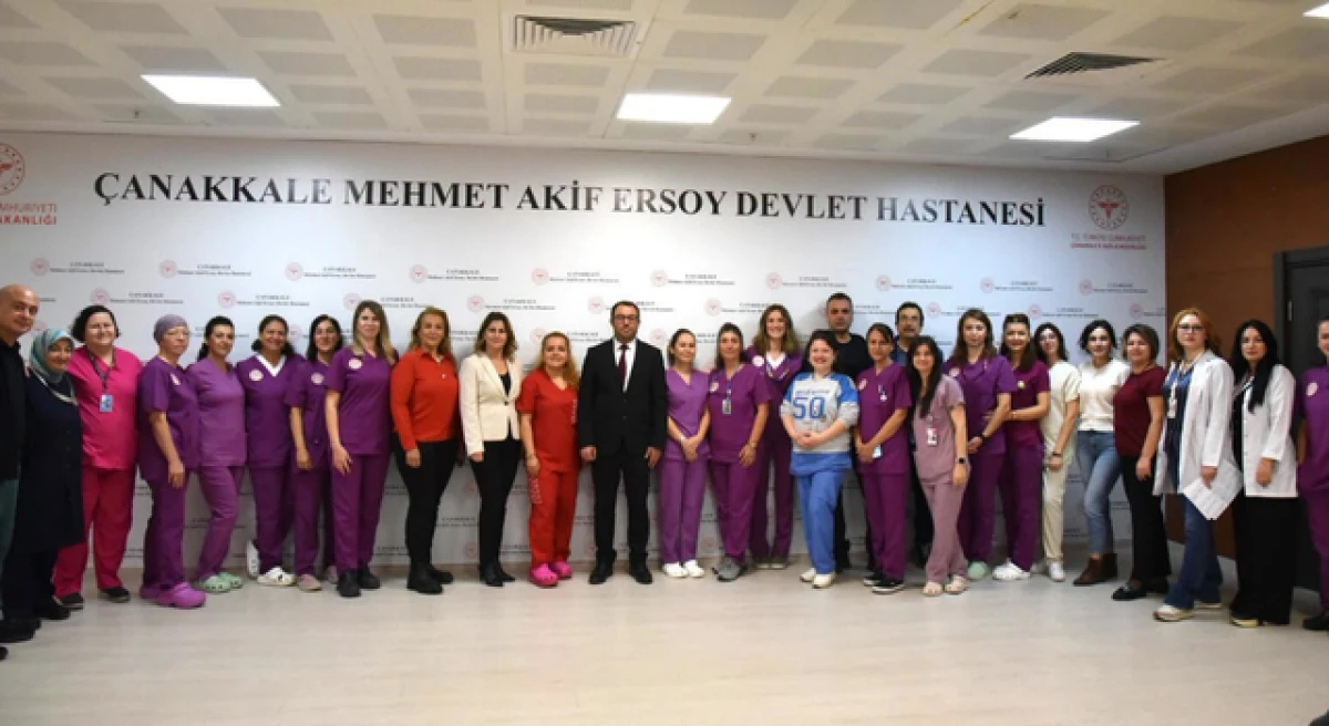 &Ccedil;anakkale devlet hastanesi personellerine normal doğum teşekk&uuml;r&uuml;