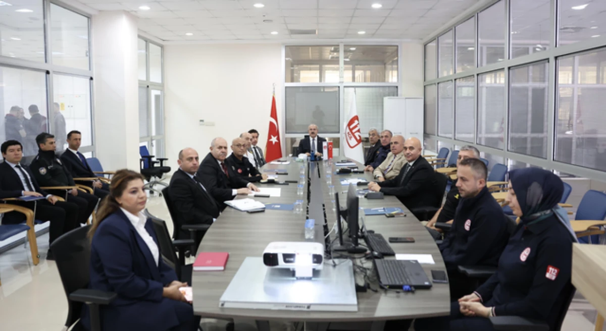 &Ccedil;anakkale&rsquo;de 112 Acil &Ccedil;ağrı hizmetleri masaya yatırıldı