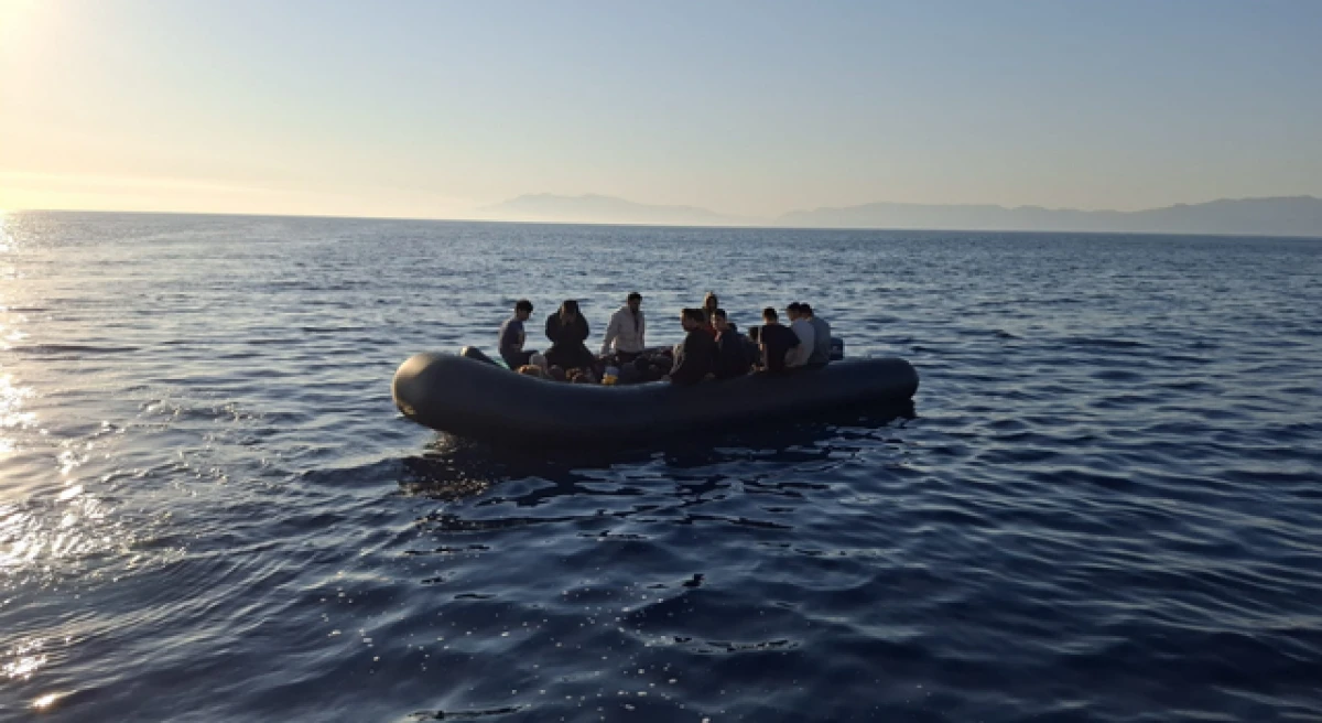 Çanakkale’de 39 kaçak göçmen kurtarıldı!