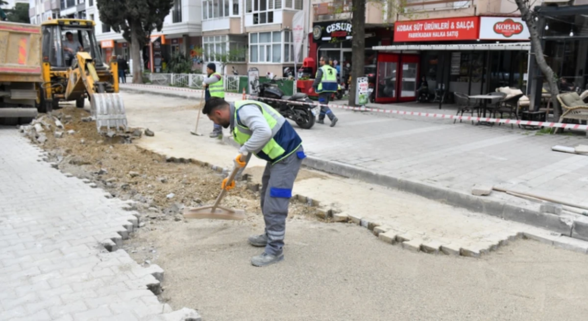 &Ccedil;anakkale&rsquo;de &uuml;st yapı yenileme &ccedil;alışmaları s&uuml;r&uuml;yor