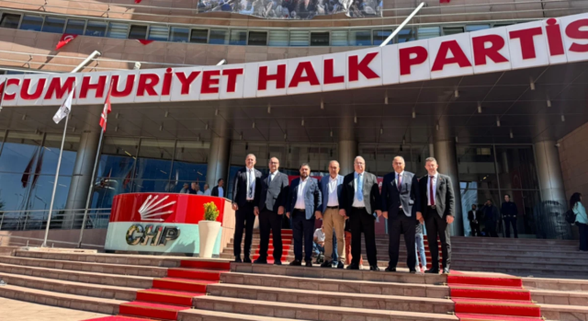 CHP Çanakkale Örgütü’nden, Genel Merkez’e dayanışma ziyareti: “Partimizin birliğini bozmaya yönelik hiçbir girişime izin vermeyeceğiz”