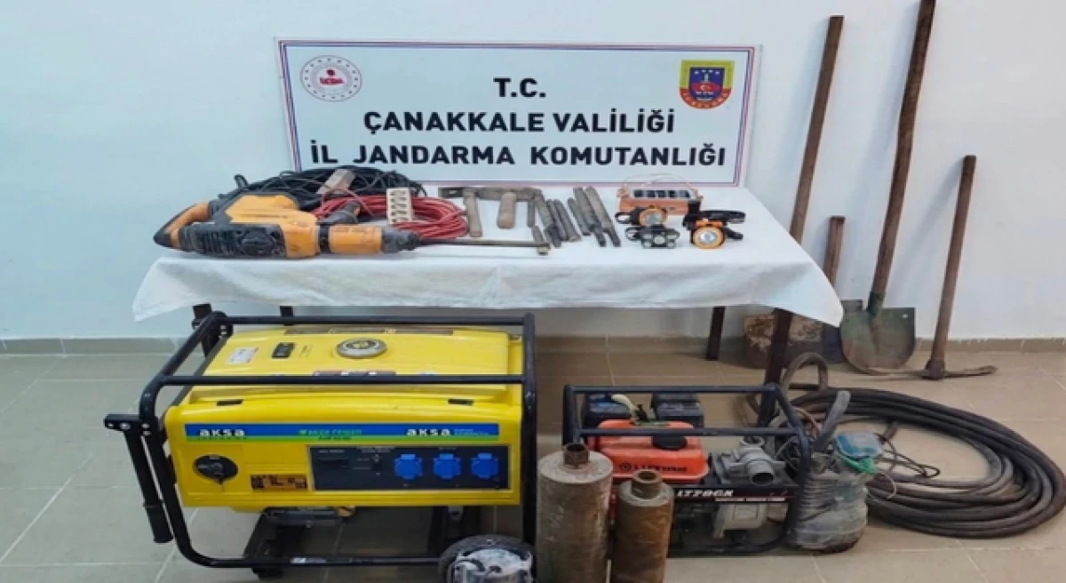 Eceabat&rsquo;ta define avcıları yakalandı!