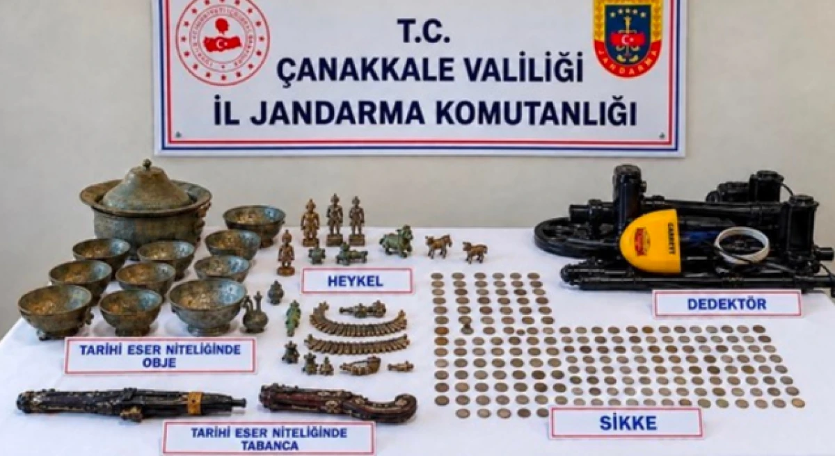 Ezine&rsquo;de tarihi eser ka&ccedil;ak&ccedil;ılarına operasyon!
