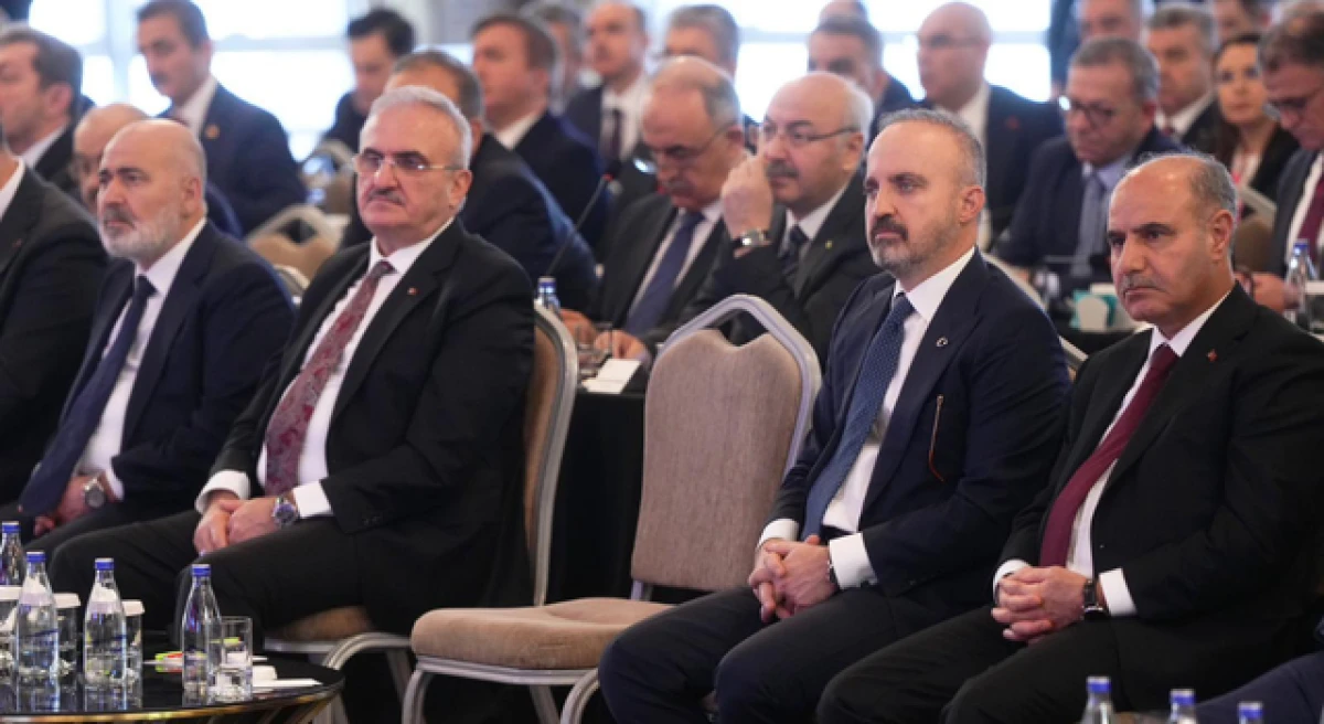 İ&ccedil;işleri Bakanlığı&rsquo;nda yeni atamalar: B&uuml;lent Turan yerini korudu