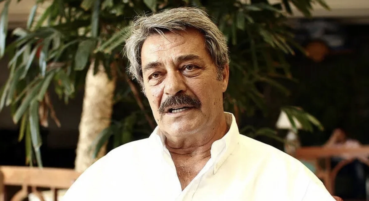 Kadir İnanır&rsquo;ın 3 farklı vasiyeti ortaya &ccedil;ıkıyor!