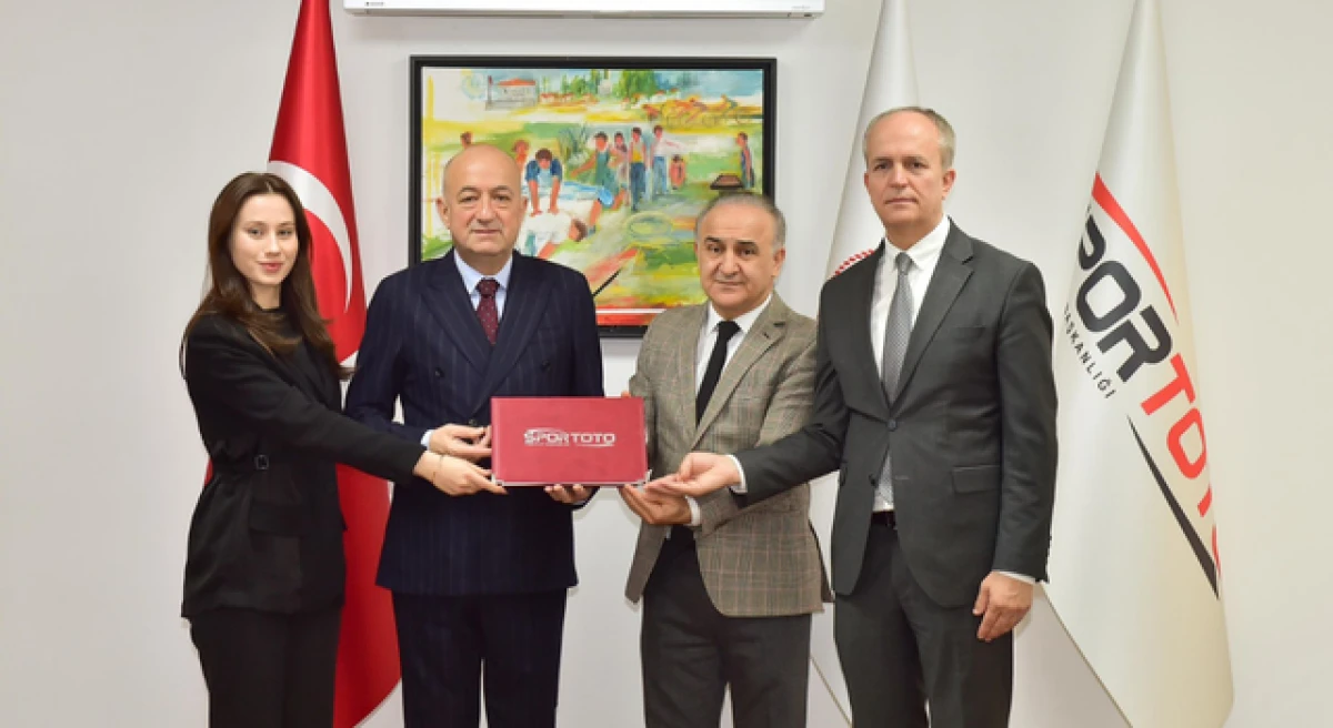 Kalkım&rsquo;a sportif tesis i&ccedil;in imzalar atıldı