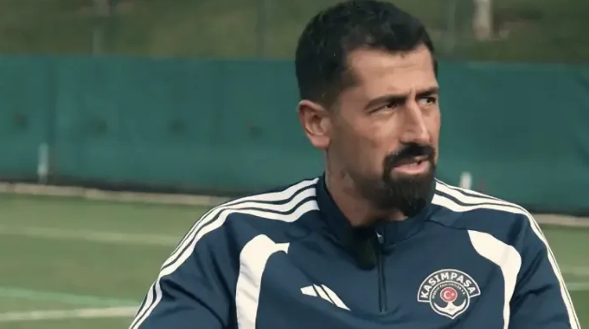 Kerem Demirbay&rsquo;dan, Galatasaray&rsquo;ın şampiyonluk serisi hakkında ortalığı ayağa kaldıracak s&ouml;zler: &ldquo;Konuşursam her yer &ccedil;ok b&uuml;y&uuml;k patlar!&rdquo;