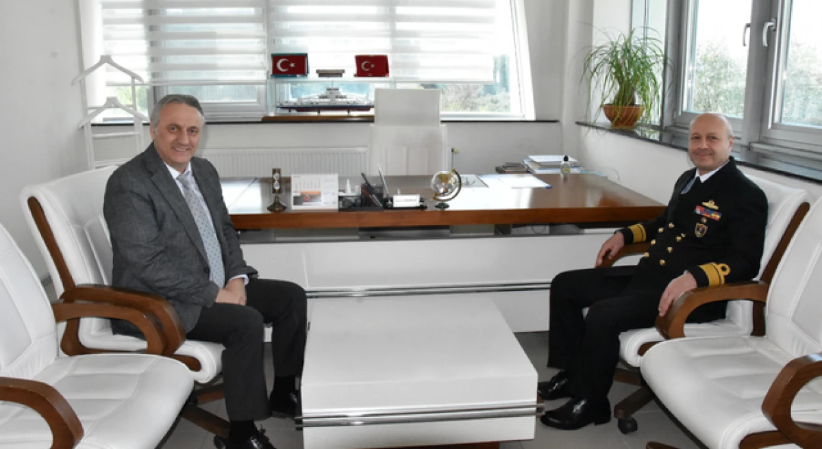 Tuğamiral Bi&ccedil;en&rsquo;den, Y&uuml;r&uuml;k&ccedil;&uuml;&rsquo;ye ziyaret