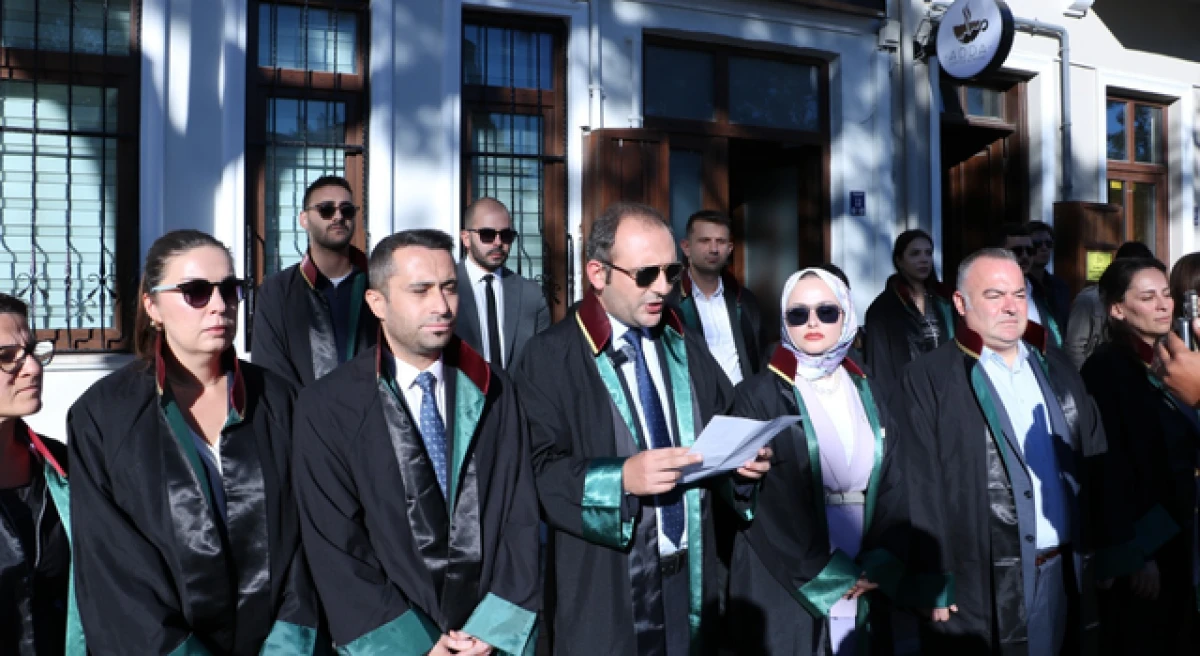 Yenice’de sözlü saldırıya uğrayan avukata Çanakkale Barosu’ndan destek