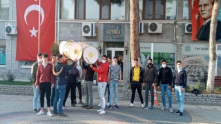 Başkan Oruçoğlu, Ramazan davulcularına sahip çıktı