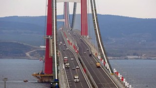 Arife günü 14 bin 275 araç Çanakkale Köprüsü’nü kullandı