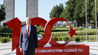 KKTC Cumhurbaşkanı Ersin Tatar, Çanakkale Şehitler Abidesi’ni ziyaret etti