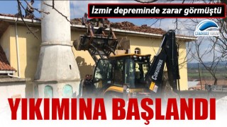 İzmir depreminde zarar gören camiinin yıkımına başlandı   