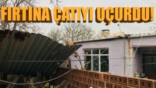 Çan’da fırtına bir evin çatısını uçurdu!